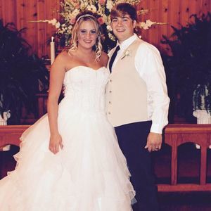 Meet your Posher, Elizabeth