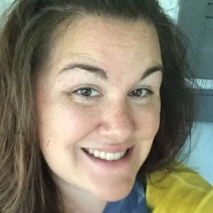 Meet your Posher, Holly