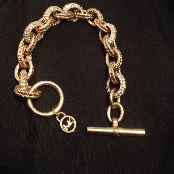 Michael Kors toggle bracelet