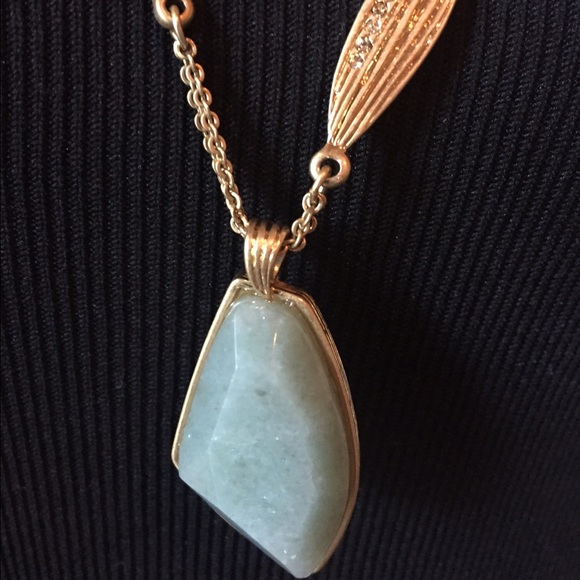 New Chloe & Isabel Gilded Reeds Aventurine Pendant