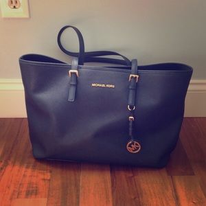 Michael Kors Saffiano Leather Tote - Navy