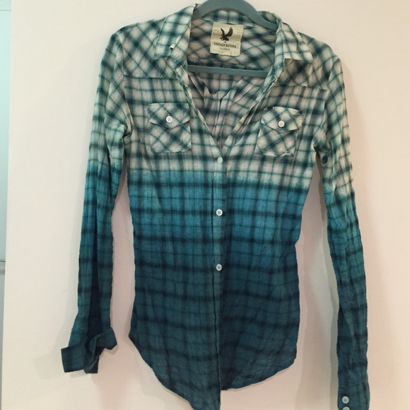 SALE!! Teal Button down with detailed back buttons