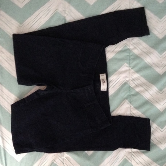 SALE!!!! Black Hollister skinny jeans