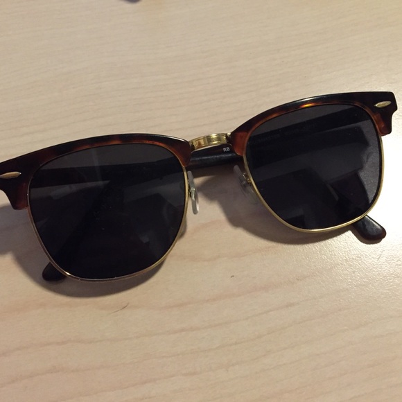 Ray-Ban Accessories - Ray ban clubmaster sunglasses