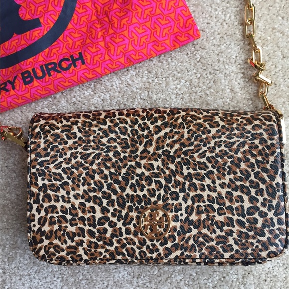 Tory Burch Bengal Leopard Print Robinson Mini Bag - Picture 2 of 4
