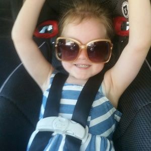 Meet your Posher, Krystal