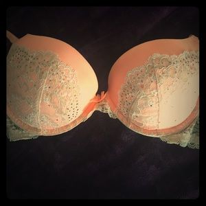 Victoria secret Dream Angels push up bra 34D