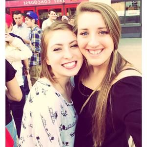 Meet your Posher, Joy