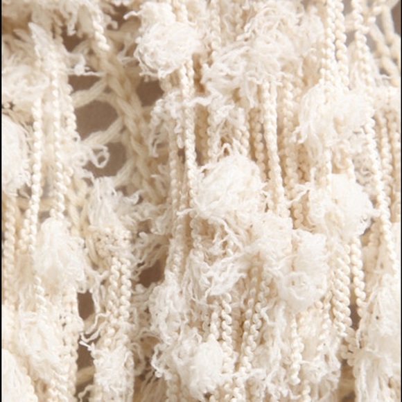 πππHost Pick πBoho Chic Statement Fringed Vest - Picture 3 of 4