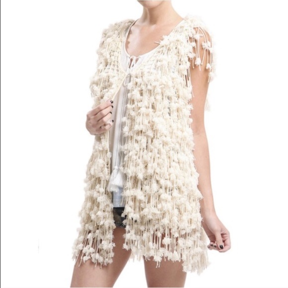 πππHost Pick πBoho Chic Statement Fringed Vest - Picture 4 of 4