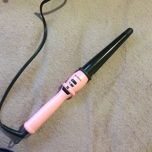 Plugged In tapered tourmaline curling wand