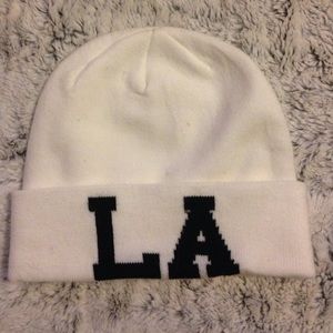 White and black LA beanie