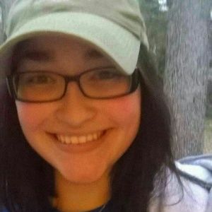 Meet your Posher, Katelyn