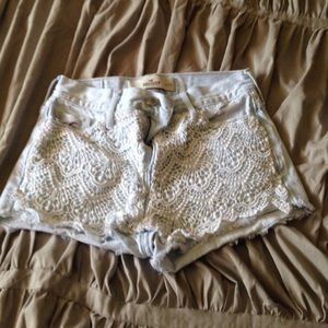 White lace high waisted denim Hollister shorts