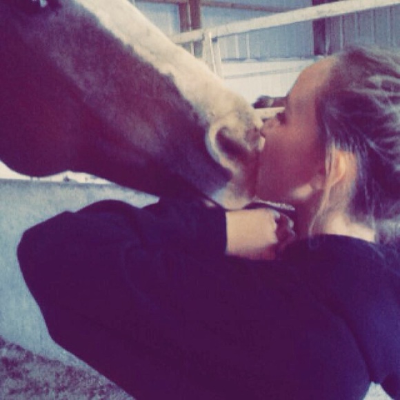 Meet your Posher, Mckinsey - Picture 1 of 1