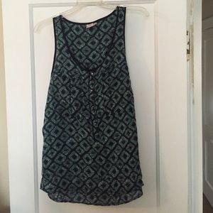 Blue patterned tank