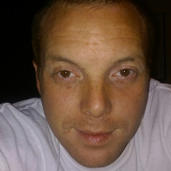 Meet your Posher, Jeff - Picture 1 of 1