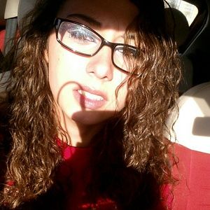 Meet your Posher, Leyan