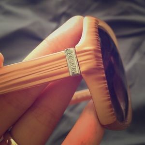 Kensie Milly Plastic Sunglasses