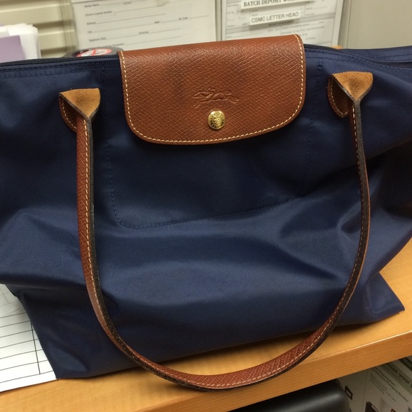 Blue medium longchamp