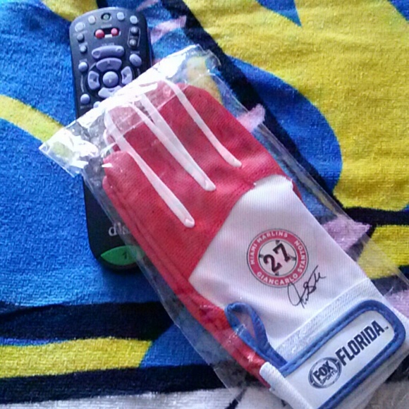 Gloves