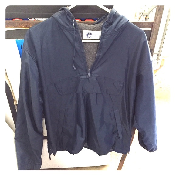 Navy blue lined windbreaker!