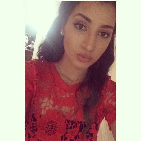 Meet your Posher, Janal