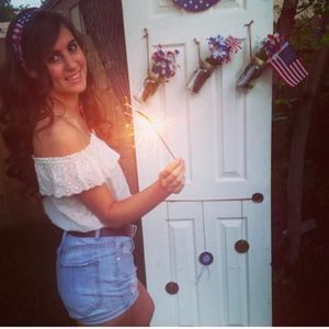 Meet your Posher, Bethanie