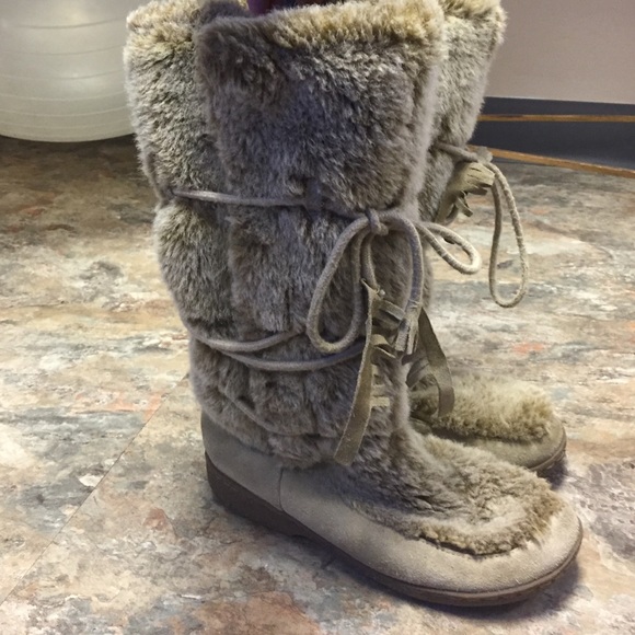 Nine West fur boots