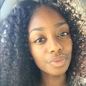 Meet your Posher, Mitchie