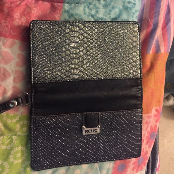 Wrist Wallet - Picture 4 of 4