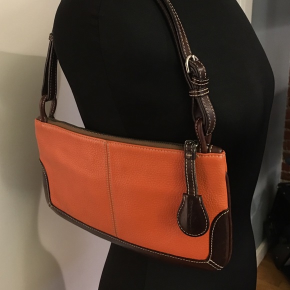 Dooney & Bourke Bag