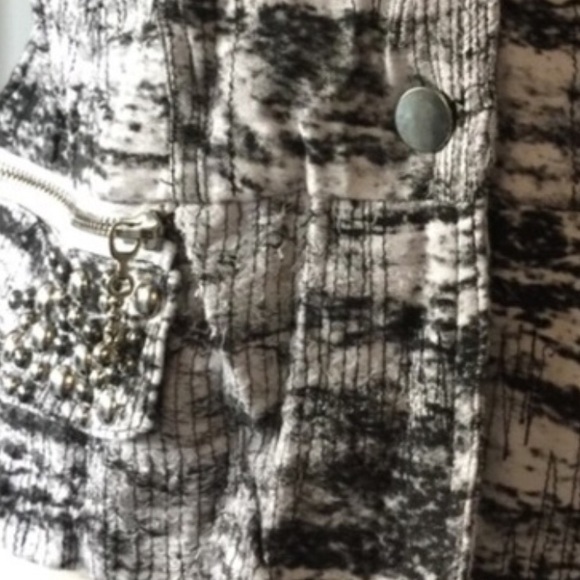 ALBERTO MAKALI EMBELLISHED BLAZER JACKET - Picture 6 of 13