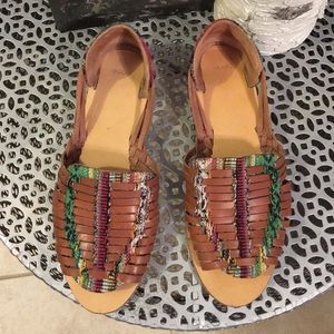 Ecote sandals