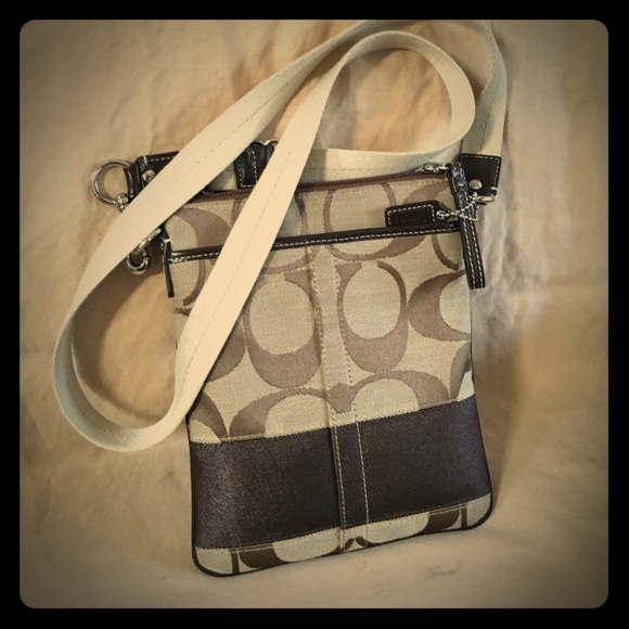 Coach Signature Stripe Swingpack Crossbody bag