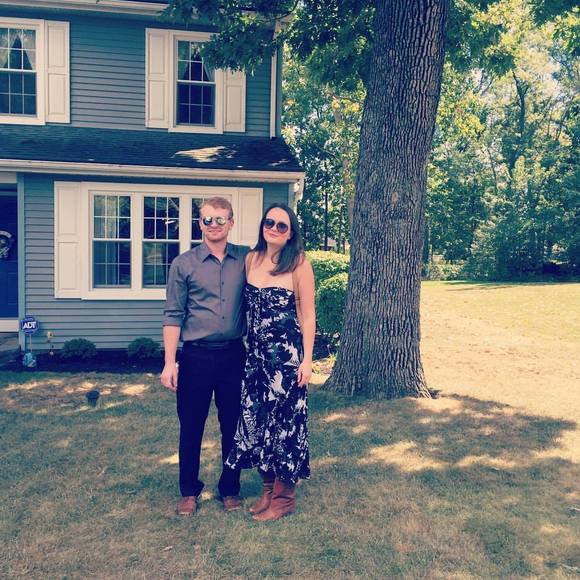 Meet your Posher, Kris - Picture 1 of 1