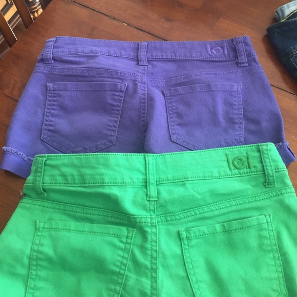 Shorts - Picture 2 of 2