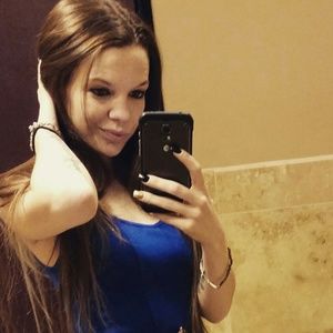 Meet your Posher, Amber