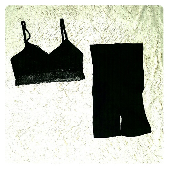 ⏩NWOT Shaping Tights⏪