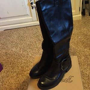 Black Roding boots