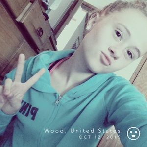 Meet your Posher, Sierra