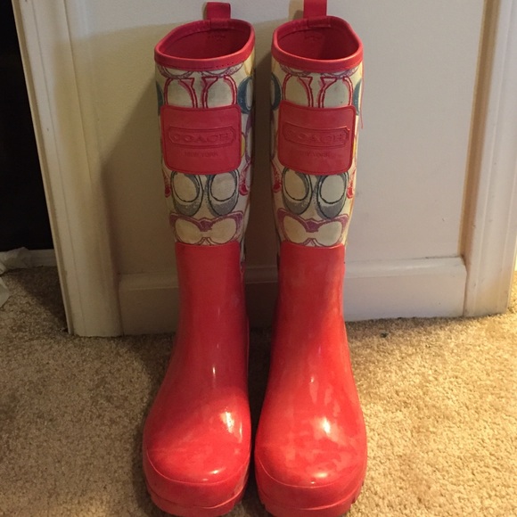 coach rain boots size 9