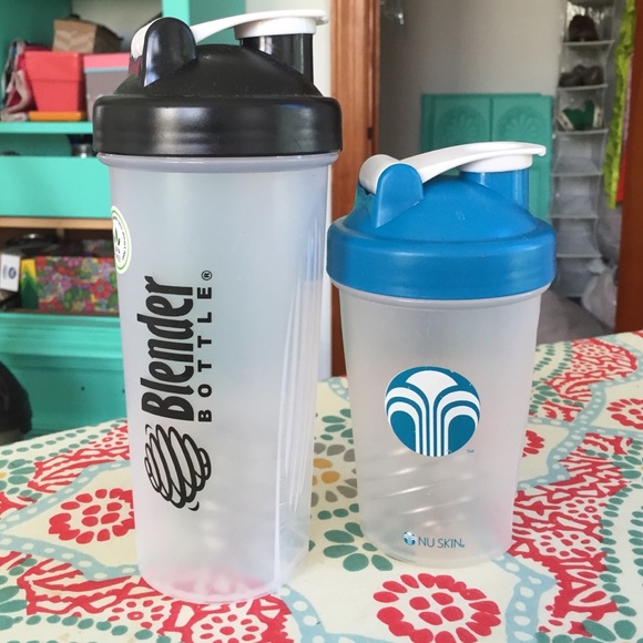 2 blender bottles - Picture 3 of 3