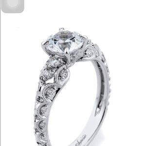 Meet your Posher, Alison