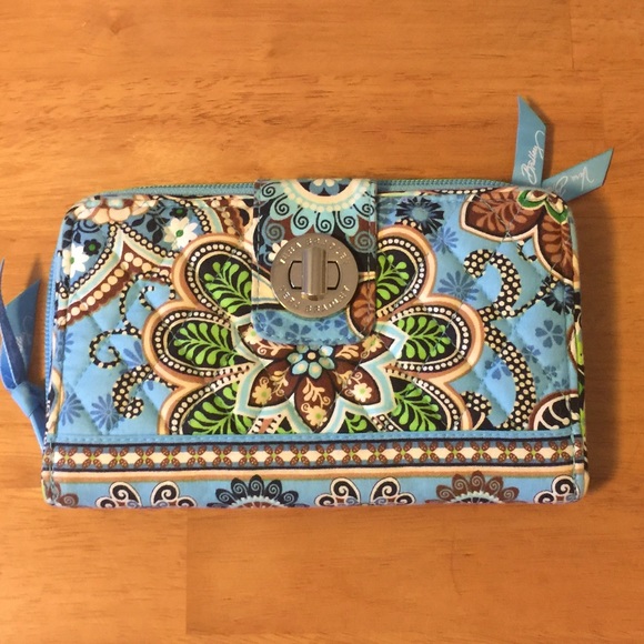 Vera Bradley Turn Lock wallet