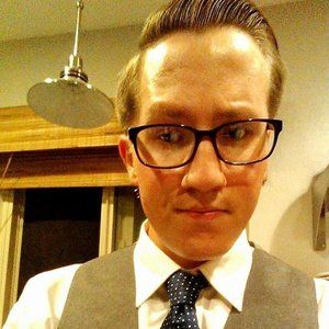 Meet your Posher, Cory