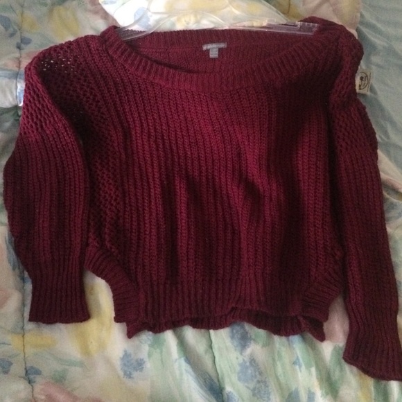 Crop top sweater