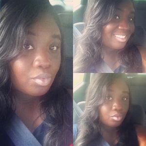 Meet your Posher, Whitney