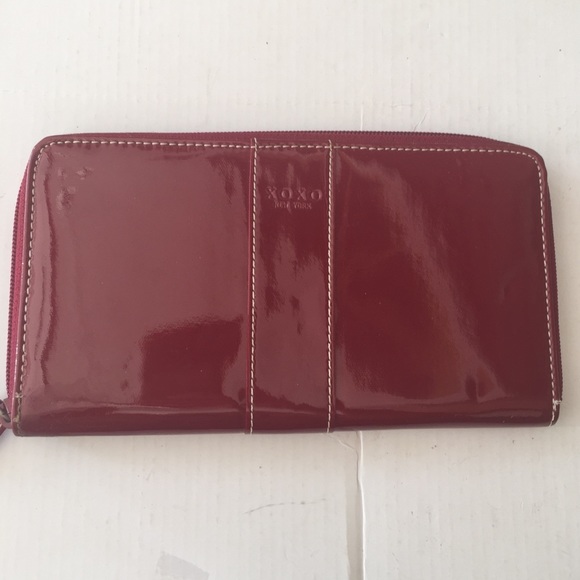 ❎$5 BUNDLED 5+ITEMS ❎XoXo New York wallet - Picture 1 of 3