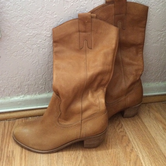 Chinese laundry boots